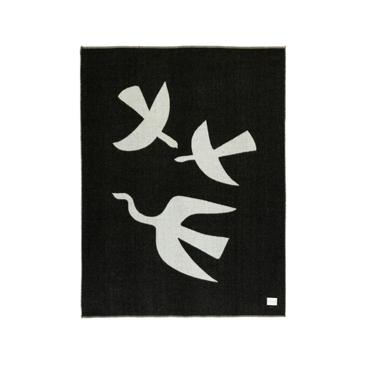 Lottalove Reversible Throw  (Black/Ivory) [X002JEHI9] 